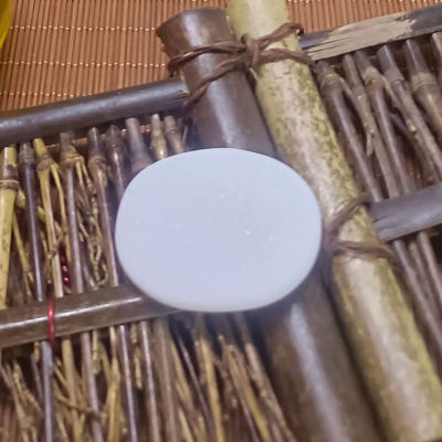 Musikalische Funktion 16 Stück Weißgewalz Energie Stein Schönheitsmassage Heizung Spa Essenzöl Massage Box Für die persönliche Gesundheitsversorgung