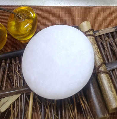 Musikalische Funktion 16 Stück Weißgewalz Energie Stein Schönheitsmassage Heizung Spa Essenzöl Massage Box Für die persönliche Gesundheitsversorgung