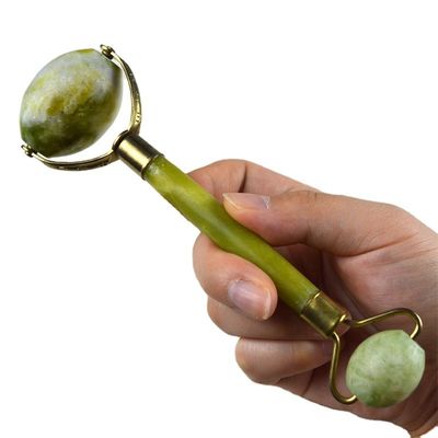 Ein eigenes Logo verfügbard 100% natürliches Xiuyan Jade Gesicht Guasha Roller Grüner Jade Gesichts Gua Sha Massager Stein Hautpflege