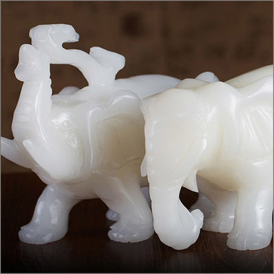 Regionalisches Merkmal Afrika Weiße Feng Shui-Jade-Elefantenstatue für Tierliebhaber