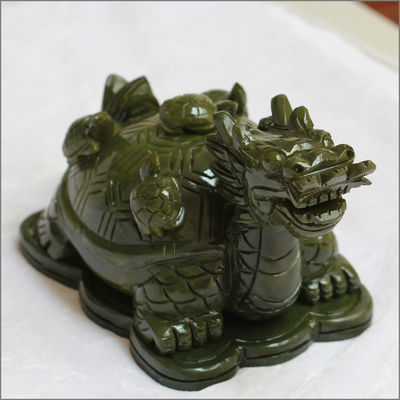 Regionaler Vorzug Grüne Jade-Stein-Drachenschildkrötenstatue mit OEM-ODM-Akzeptanz