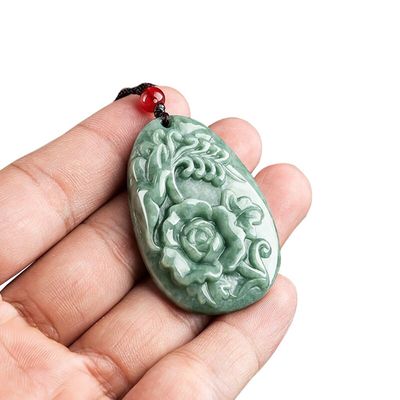 Jadeit-Peonienblume Magpie Anhänger Jade Pullover Kette atemberaubende Kunst Sammlerartikel für Männer und Frauen