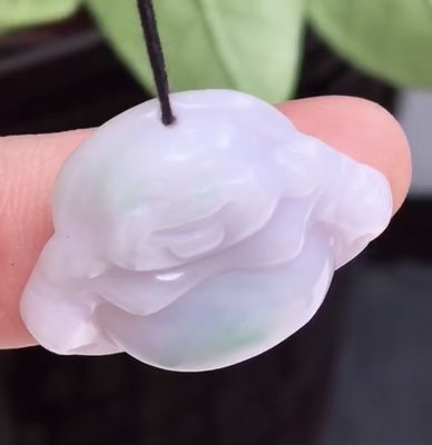 Grüner tragbarer, natürlicher Burma, lila geschnitzter Jadeit, Jade, lachender Buddha Anhänger für Frauen und Kinder, natürliche Farbe