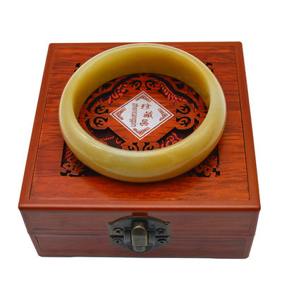 Entdecken Sie die natürliche Schönheit von Hetische Jade Armbänder für Frauen von Müdigkeit zu lindern und entstopfen Muskeln Thema Feng Shui