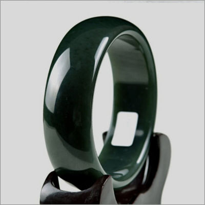 Handgefertigt Hetische Jade Nephrit Grünes Armband Armband im Volkstümlichen Stil 54-65mm mit einzigartigem Naturdesign