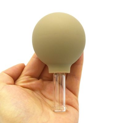 96 mm Höhe Chinesische traditionelle Glasbecher Massage Therapie Vakuum Becher Maschine für gesichtssichere und wirksame Therapie