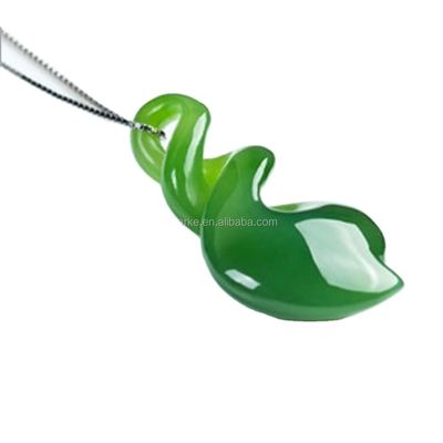 Kristallsteine Grün HETIAN Nephrit geschnitzte Halskette Liebhaber Jade Schmuck PORTABLE Design 100% Natur Charme Anhänger für Männern
