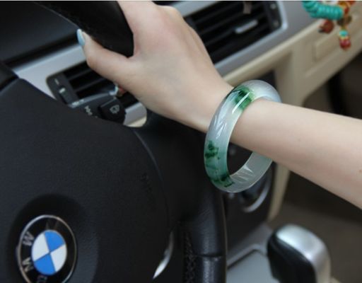 50-62mm Andere A Floating Flower Jade Armband aus natürlichem Smaragd Jade Folk BANGLES 1 Stück