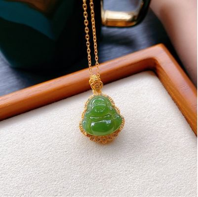 925 Silber eingelegt grüner Nephrit Jade Lachender Buddha Halskette Anhänger mit Kristallsteinen und kleine Größe