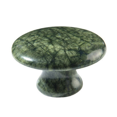 Erhältlichd Dunkelgrün Xiuyan Jade Pilz Gua Sha Werkzeug für Körperheilung und Energietherapie