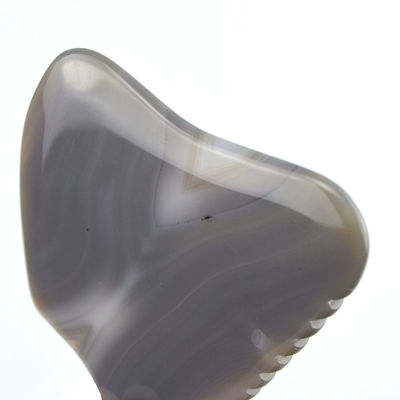 Massage-Scraping-Therapie-Werkzeug 83g Grau gestreifter Achat Jade Gua Sha Stein für Gesicht und Körper