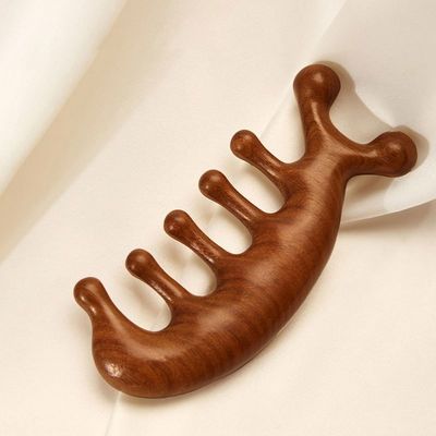 Kopfhaut Entspannung Werkzeug Sandelholz Kopf Gua Sha Massage Kamm für Haarwachstum und Ganzkörper Meridian Baggerung