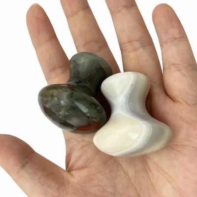 2024 Blutstein Jade Stein Guasha Pilz Massage Stein Gua Sha Gesichtswerkzeug Die perfekte Lösung zur Verringerung von feinen Linien