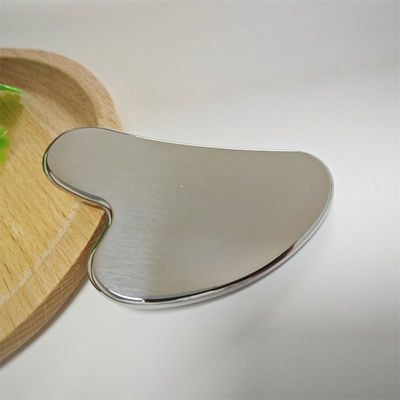 Customized Logo Hautpflege-Tool Edelstahl Herzförmiges Gua Sha Board für Gesichtslifting Metallmassager