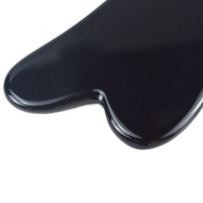 Herzensform Schwarz Obsidian Guasha 100% Natürlicher Jade Board Gua Sha Schrauben Massagetool Custom Logo für die Anpassung