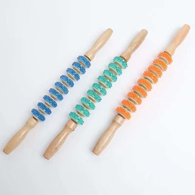 Körpermuskeln Anti-Cellulitis-Massage-Roller Gewichtsverlust Ganzkörper-Relaxation Holztherapie-Massagetools Neunräder-PVC-Roller