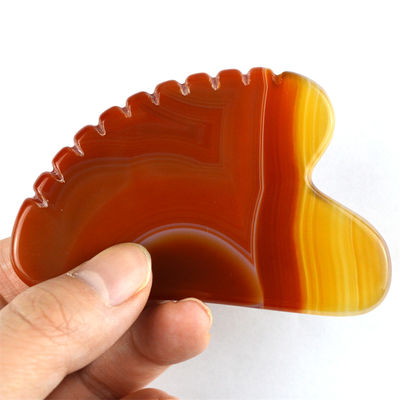 Herzform Karnelien Gua Sha Schrauben Massagebrett mit Zähnen Rot Achat Guasha Gesichts-Körpermassager Hautpflege Spa Entspannungstool für Spa