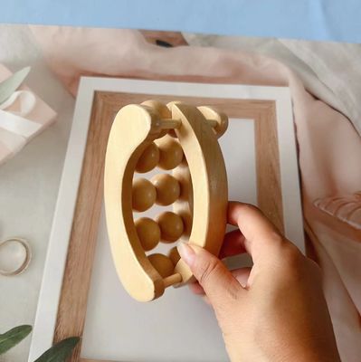 Braunes Holz-Total-Body-Massager für Rücken-Hals-Bein-Arm kundenspezifisches Logo erhältlich