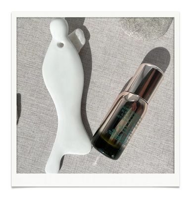 Anpassungsfähiges Gua Sha Massagetool Creme Guasha Steinbrett für das Schaben von Weichgewebe an den Hinterbeinen Arme Hals Schulter SPA