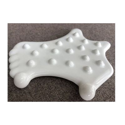 Heben Sie mühelos Ihre Haut und entspannen Sie Ihre Muskeln mit Weißem Keramik-Gua Sha-Massagegerät