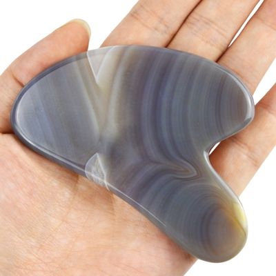 Massagetools Hautpflege Gesichts Guasha mit 100% echtem natürlichen Grau Agat Gesichts Guasha Tool und Grau Jade Gus Sha Stone Massager
