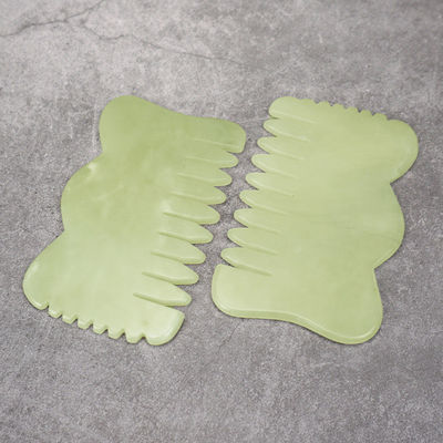 Natürlicher Xiuyan Jade Gua Sha Akupunkturmassage Haarkamm für Kopfentspannung Guasha Kamm