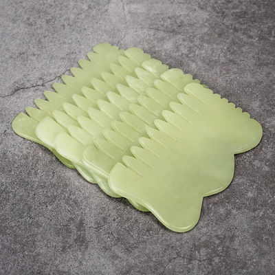 Natürlicher Xiuyan Jade Gua Sha Akupunkturmassage Haarkamm für Kopfentspannung Guasha Kamm