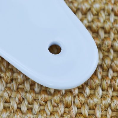 2024 Herzensform Mini Keramik Gua Sha Massagetool für Gesichtslifting und Faltenverminderung kundenspezifisches Logo erhältlich