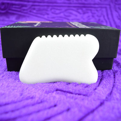 OEM Custom LOGO Weißer Jade Gua Sha Stein Gesichtsmassager Natürlicher Jade Stein Guasha Scraping Massagetool für Gesicht und Körper