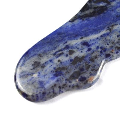2024 Blauer Sodalit Stein Gua Sha Schaben Masseur Komfortables Massagetool für Gesichtsfalter und Hautschönheit