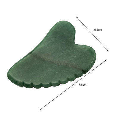 Gesichtsschrauben Hautlifting mit grünem Aventurin Gua Sha und Herz-Form Design