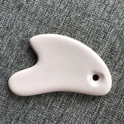 Weiße Herzform Keramik Gua Sha Massagebrett Gua Sha Gesichtsmittel für alle Hauttypen Sauber Anti-Aging