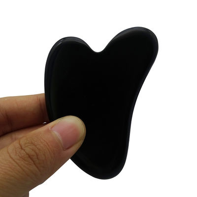 Natürliche schwarze Bian Stein Herz Form Gua Sha Massagetool für Spa Entspannung Meditation