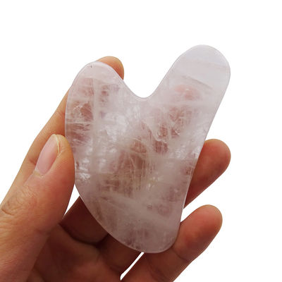 Gesichtsmassage Herzform Weißer Kristall Gua Sha Stein für SPA Akupunkturtherapie im Zentrum der traditionellen chinesischen Medizin