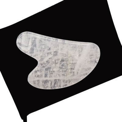 Gesichtsmassage Herzform Weißer Kristall Gua Sha Stein für SPA Akupunkturtherapie im Zentrum der traditionellen chinesischen Medizin
