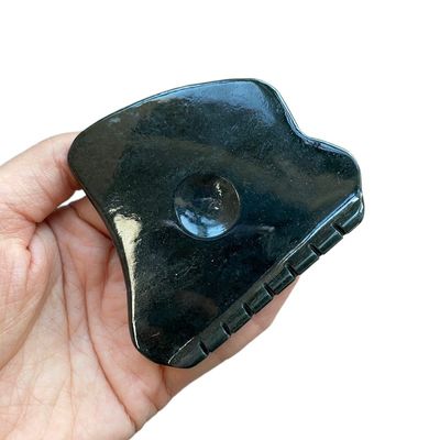 Gesichtssculpting Dunkelgrün Nephrit Jade Gua Sha Steine mit Ridge Zähne und Daumen Schleifen 2021 beliebt