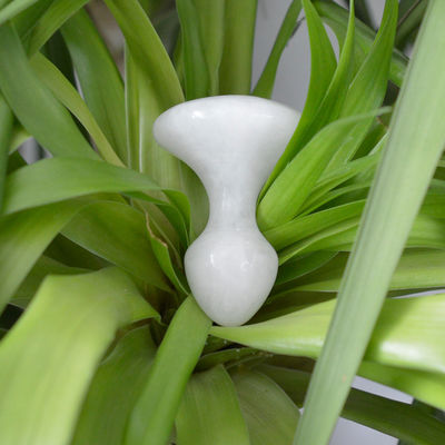 Logo maßgeschneiderte Weiße Jade Gua Sha Massagetool für Gesicht und Nacken Schmerzlinderung Massagestein