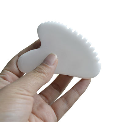 Gesundheitsfürsorge Therapie Werkzeug Körper Guasha Massager mit Herzform Natürlicher weißer Jade