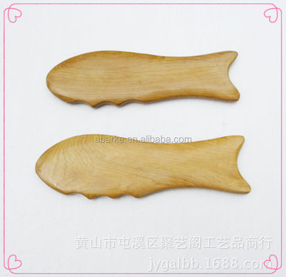 140*45mm Holz-Fisch in Form von Gua Sha Werkzeug perfekt für Massage und Entgiftung