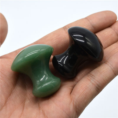 Polsterter Natur-Jade-Stein-Massage-Kit mit Pilz-förmigen grünen Aventurin- und schwarzen Obsidiansteinen für Gua Sha