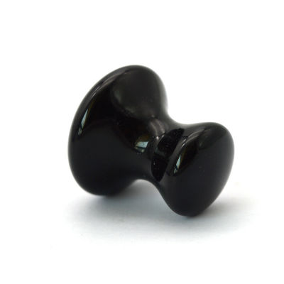 Polsterter Natur-Jade-Stein-Massage-Kit mit Pilz-förmigen grünen Aventurin- und schwarzen Obsidiansteinen für Gua Sha