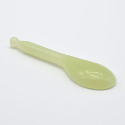 Körperpflege Xiuyan Jade Gua Sha Massagetool Grüne Löffelform Guasha Scarping Tool für Gesundheit und Wohlbefinden