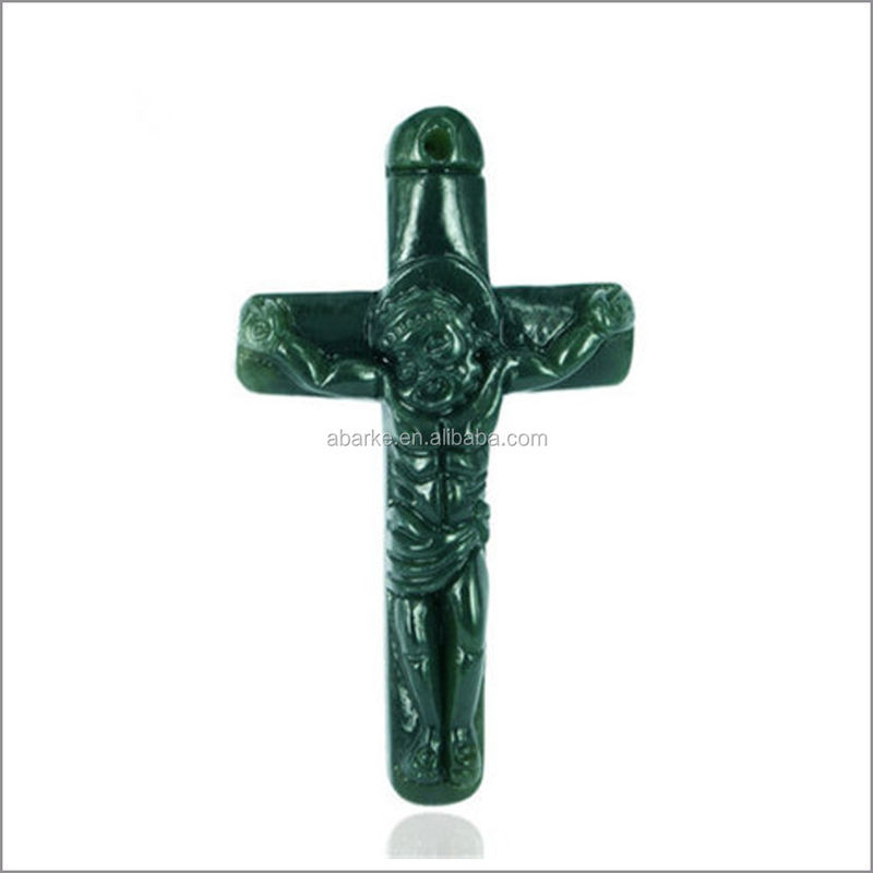 Natürlicher grüner HeTian Jadee Anhänger geschnitzt Jesus Christus Kreuz Anhänger Halskette Mode Schmuck für Männer und Frauen Mode