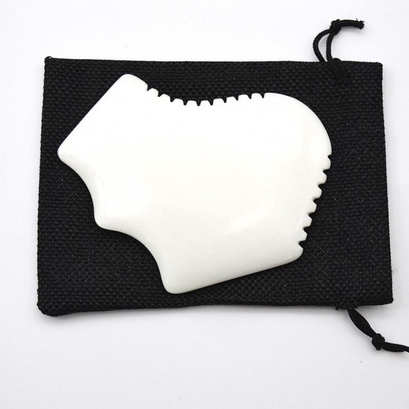 Maßgeschneiderte Weiße Jade Körpermassager Komfortable Gua Sha Gesichtsmassage Board Tool für die Verbesserung der Körperzirkulation